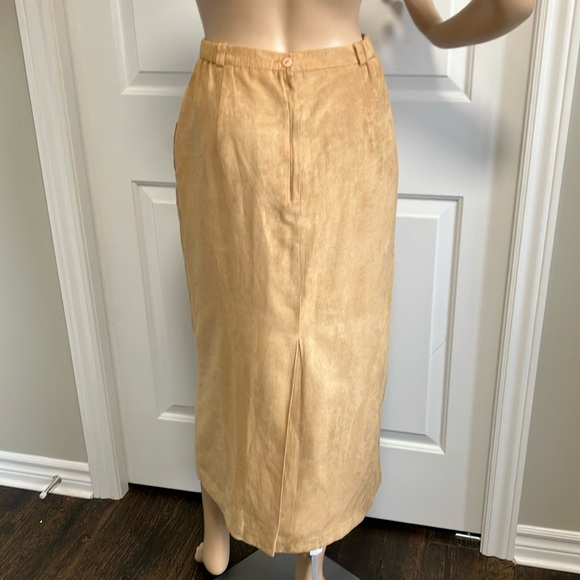 Vtg | Miss Alliage | Gold tone maxi skirt - Picture 2 of 7